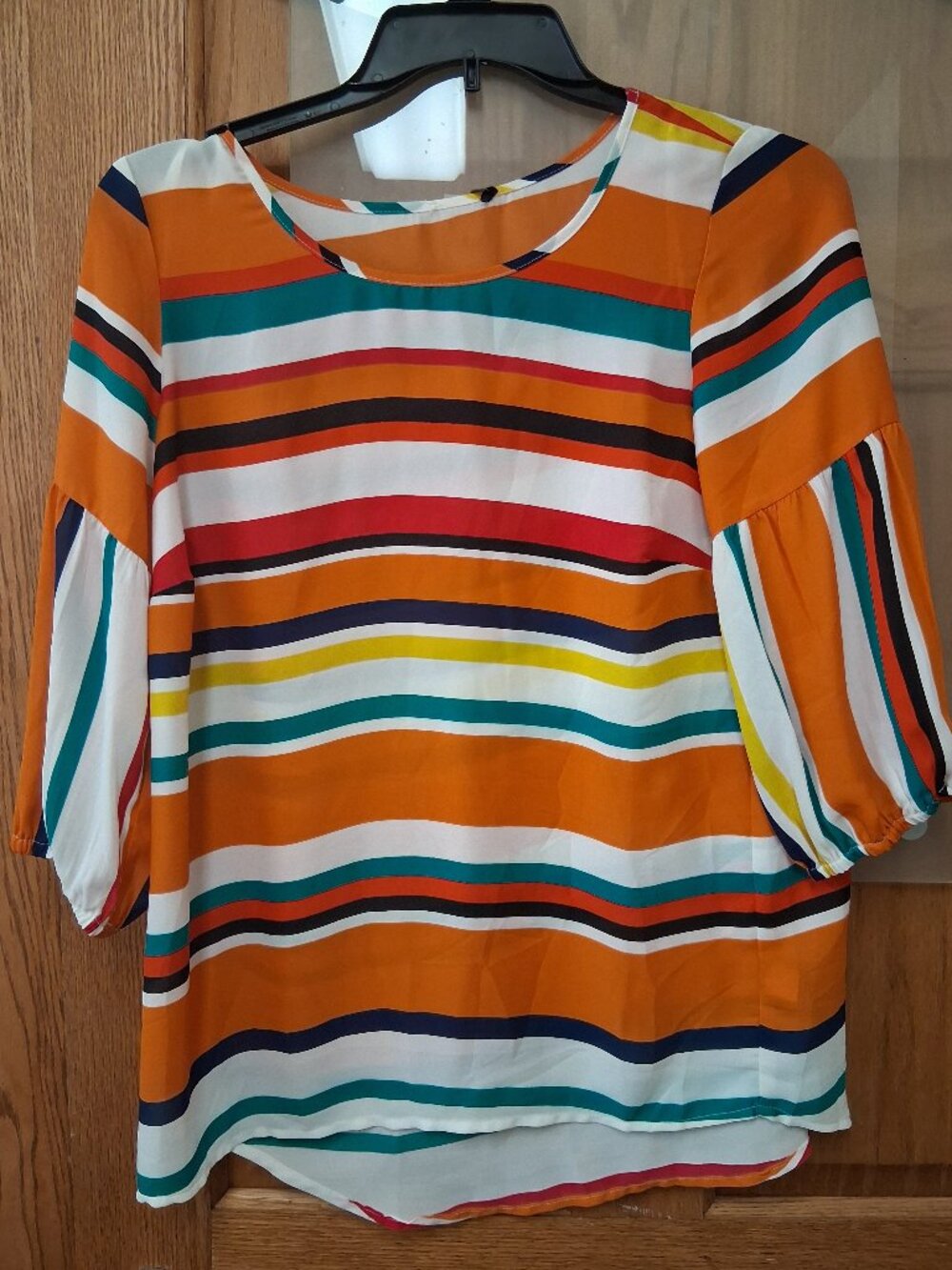 Womens size medium Renuar 3/4 sleeve blouse